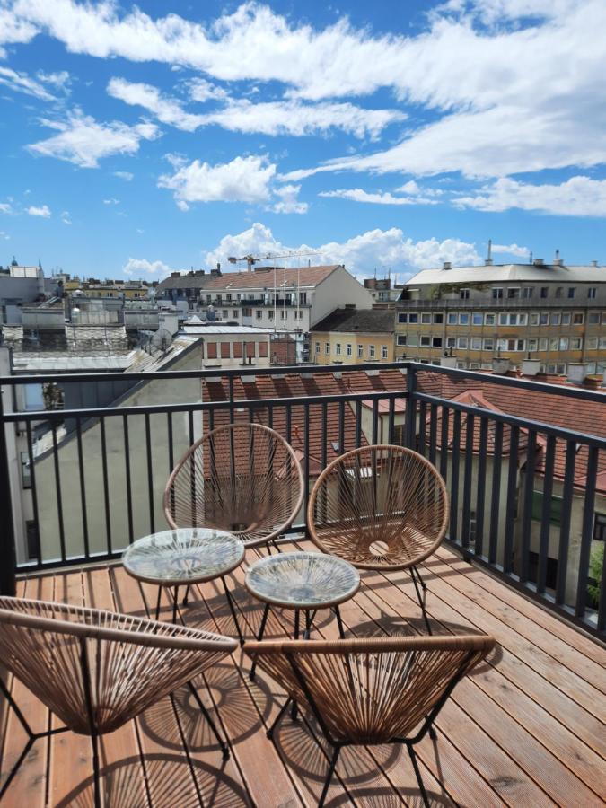 Skysuite Holiday Home Виена Екстериор снимка