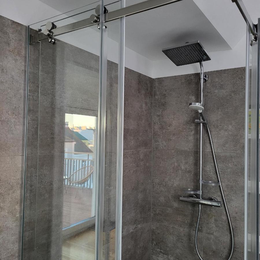 Skysuite Holiday Home Виена Екстериор снимка