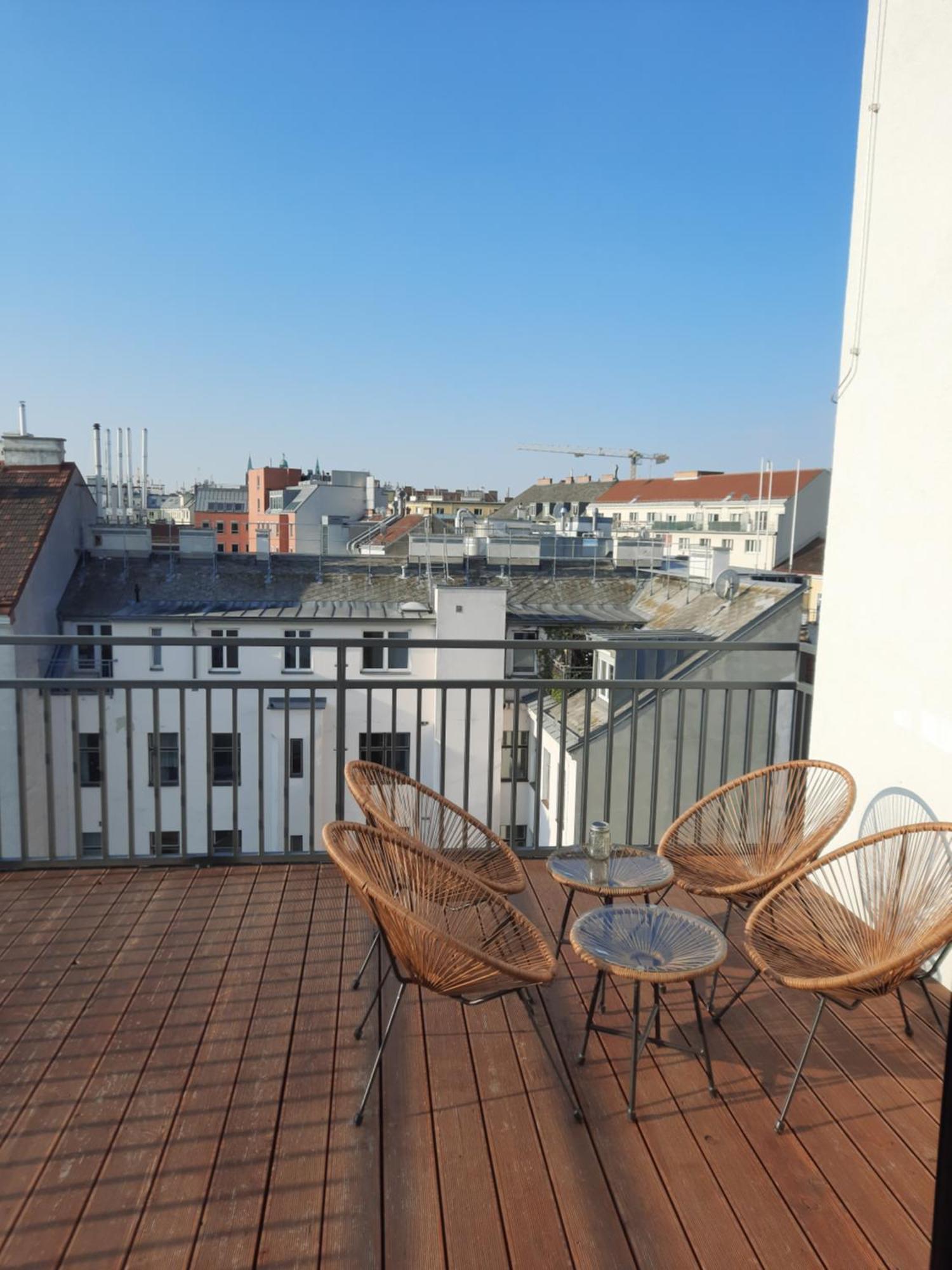 Skysuite Holiday Home Виена Екстериор снимка